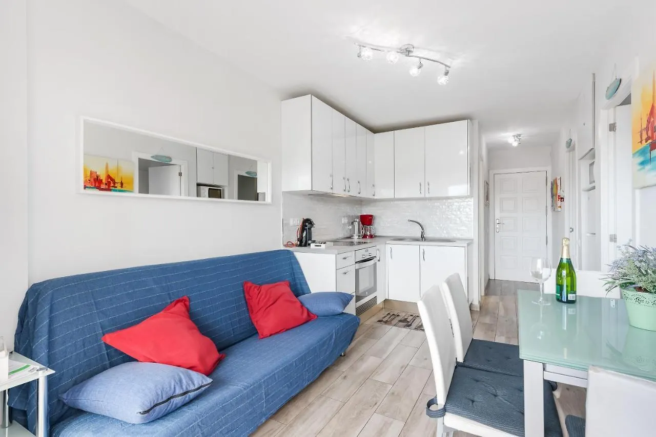 Apartment Apartamento El Dorado, Wi-Fi Y Aparcamiento Gratuito Playa de las Americas  Spain