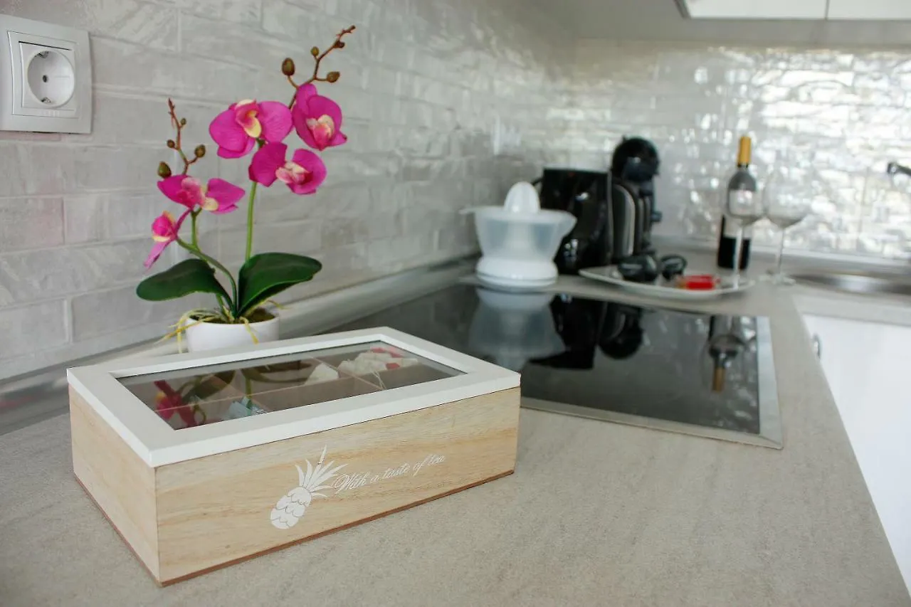 Apartamento El Dorado, Wi-Fi Y Aparcamiento Gratuito Playa de las Americas  Apartment Playa de las Americas (Tenerife)